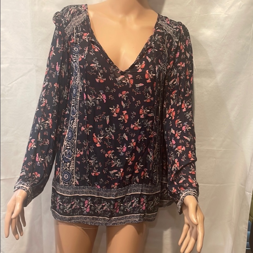 Floral V-Neck Women's Top - Blue and Pink